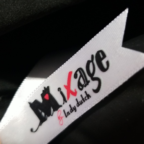 NWT - Sz L "Lady Dutch" Black Pleated Tie front top - Picture 8 of 8